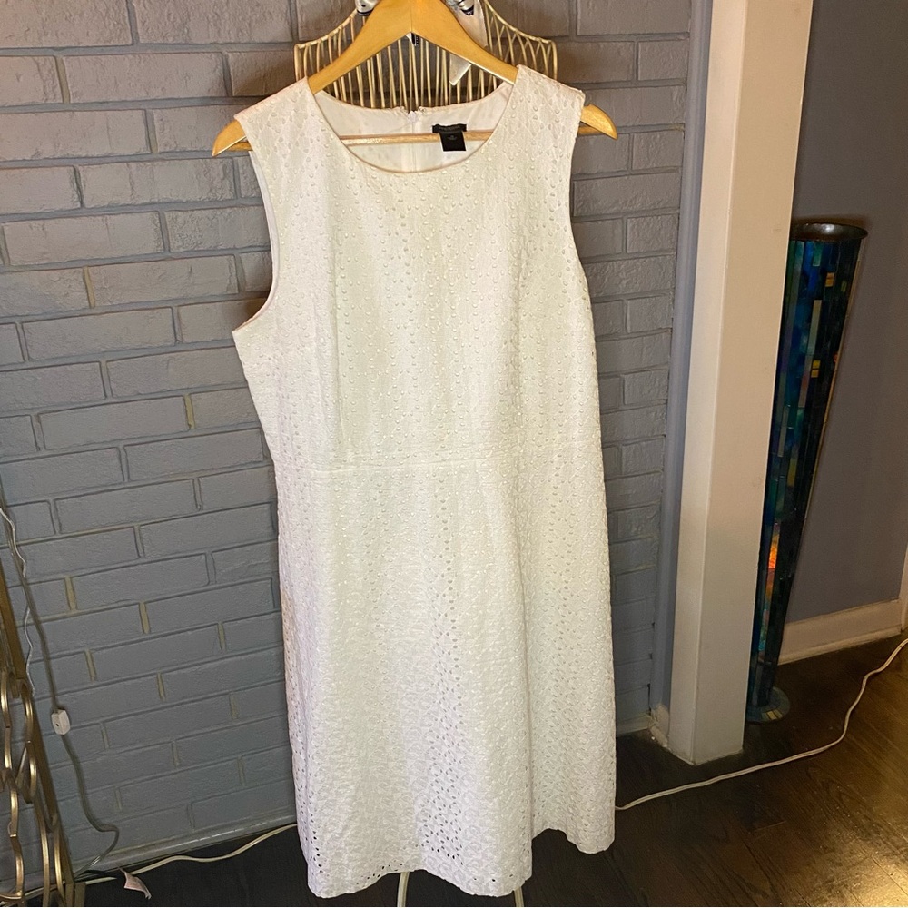 Ann Taylor Factory White Eyelet Sleeveless Midi Dress Size 16